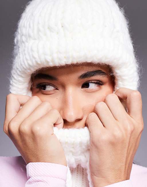 4505 Ski Knitted Fluffy Balaclava In Cream