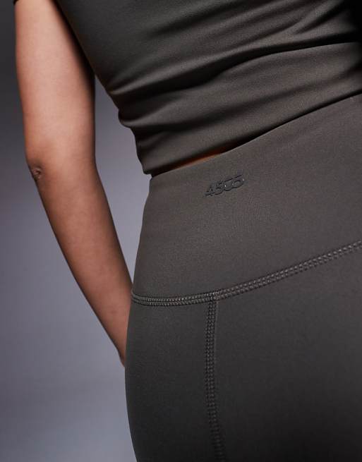 4505 Slim Kick Legging With Wrap Waist In Soft Touch Fabric In Dark Olive - KHAKI