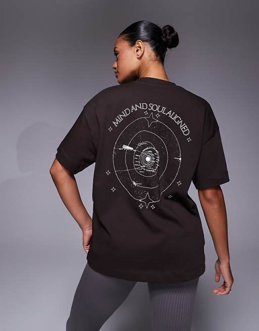 4505 Yoga heavyweight cotton oversized back print t-shirt with quick dry finish in deep brown