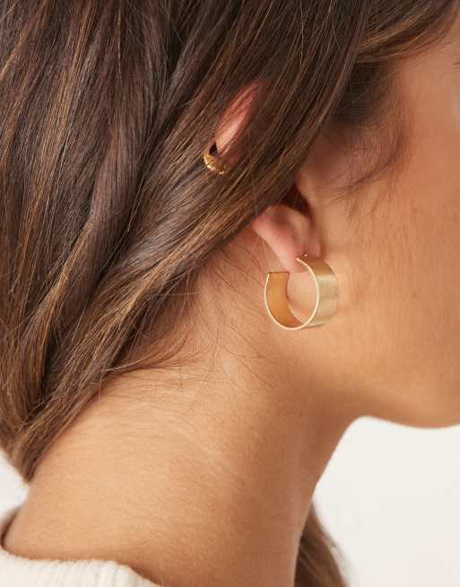 Accessorize Brushed Simple Wide Hoop Earring In Gold