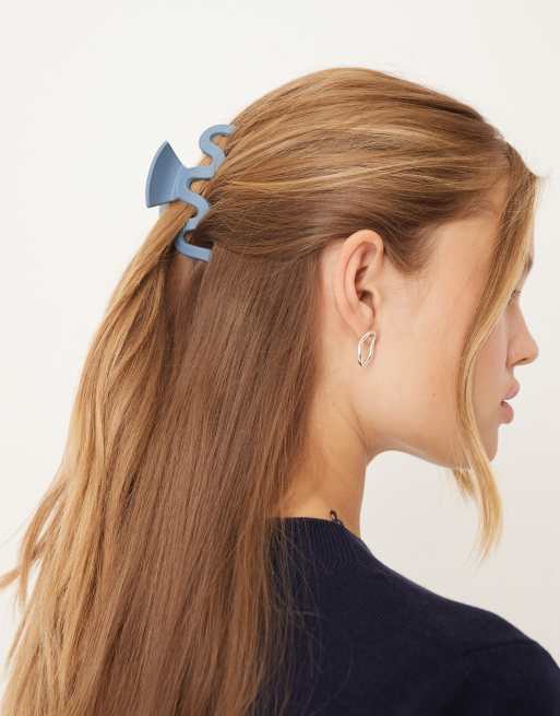 Accessorize Matte Wiggle Hair Clawclip In Blue