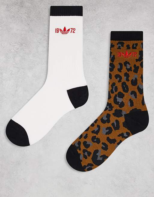 adidas Originals 2 pack crew socks in leopard
