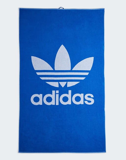 adidas Originals Originals towel extra-large in blue bird