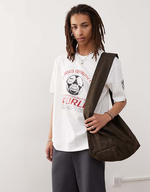 adidas Originals t-shirt with 90's football graphic in white