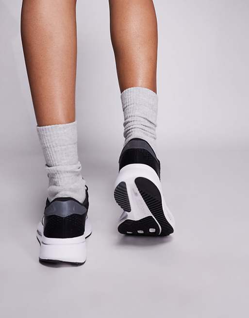 Adidas Running Adizero SL2 Trainers In Black And White
