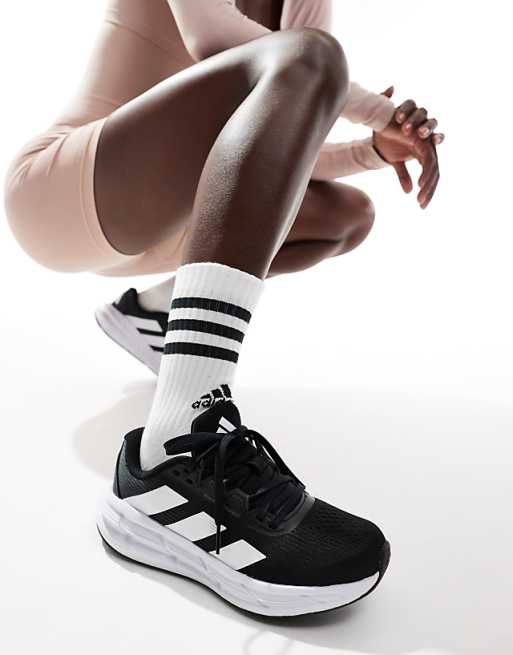 Adidas Running Questar 3 Trainers In Black