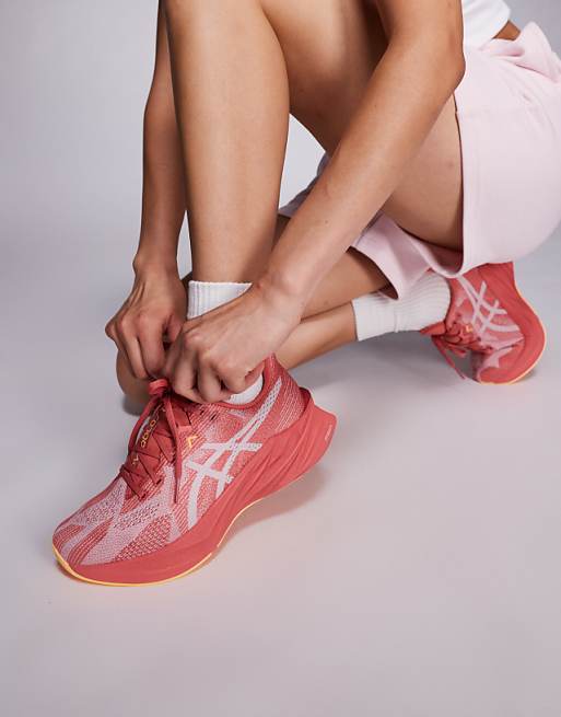 Asics Dynablast 5 running trainers in dark pink