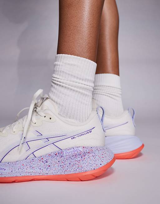 Asics Gel-Cumulus 27 Tokyo Running Trainers In Off White And Purple