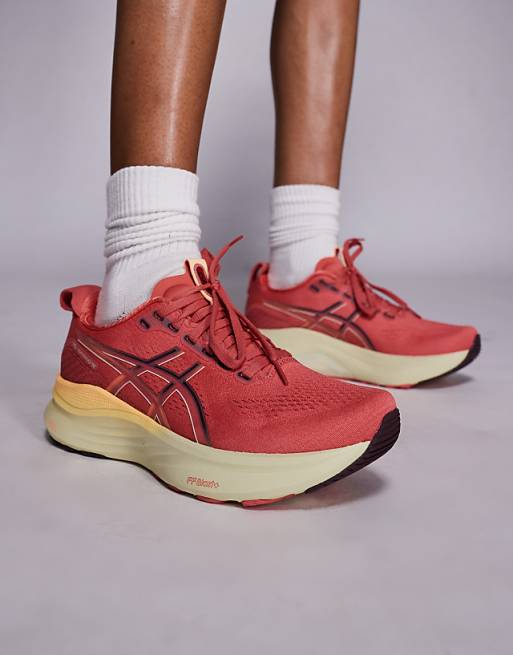 Asics Gel-Kayano 32 running trainers in dark pink