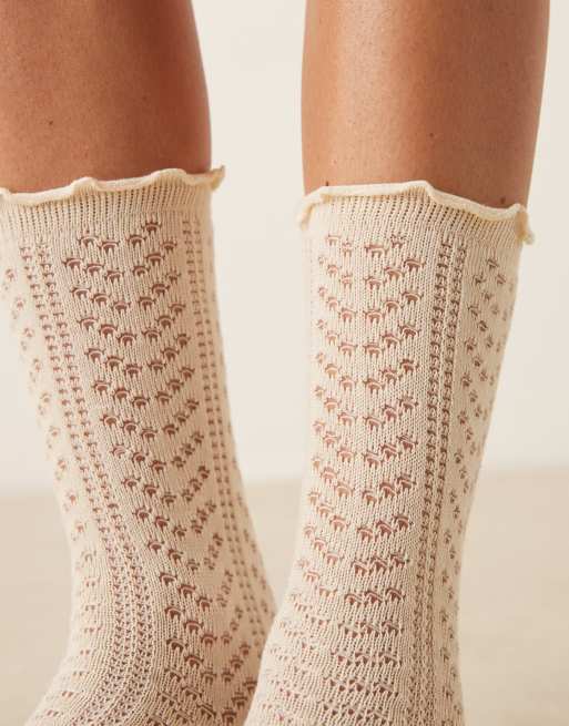 ASOS DESGIN Pointelle Ankle Socks With Frill Edge In Ecru