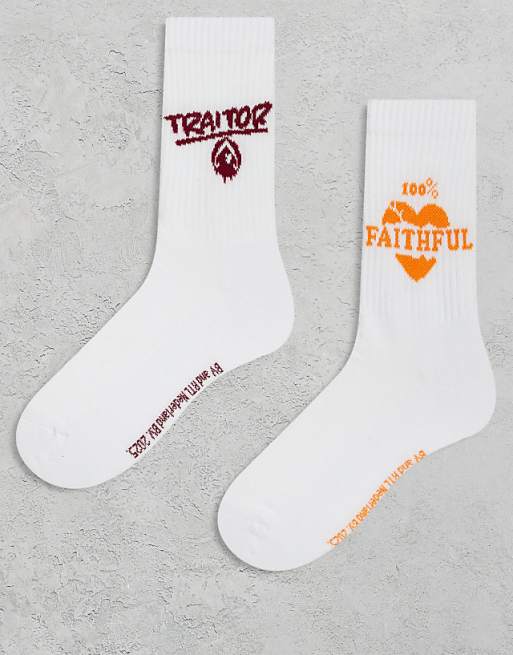 ASOS DESIGN 2 pack socks with Traitors graphic in white