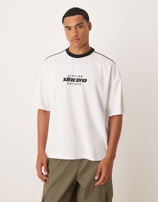 ASOS DESIGN boxy 220gsm t-shirt with piping and print in white