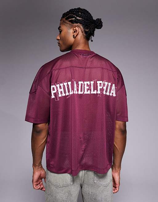 ASOS DESIGN Boxy Oversized T-shirt With Dropped Shoulder And V Neck With Sports Graphic In Burgundy Airtex