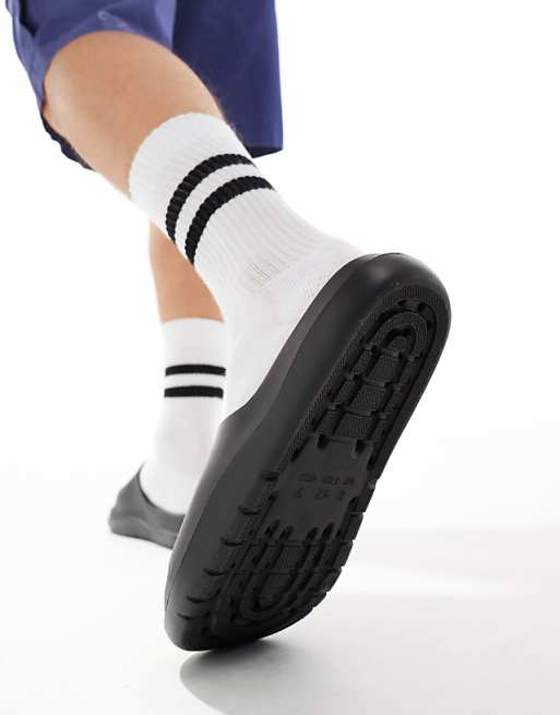ASOS DESIGN Chunky Sliders In Black