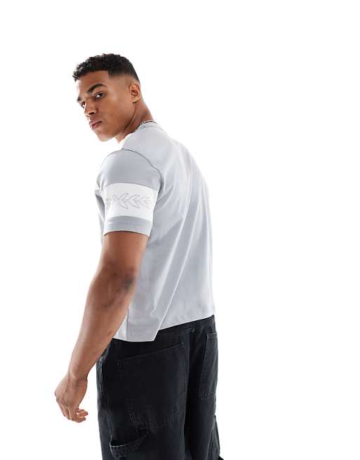 ASOS DESIGN Cropped Standard Fit T-shirt With Sports Graphic And Panelling In Grey