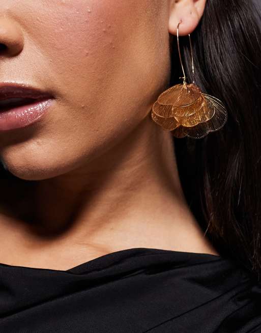 ASOS DESIGN Drop Earrings In Wire Petal Design In Gold Tone