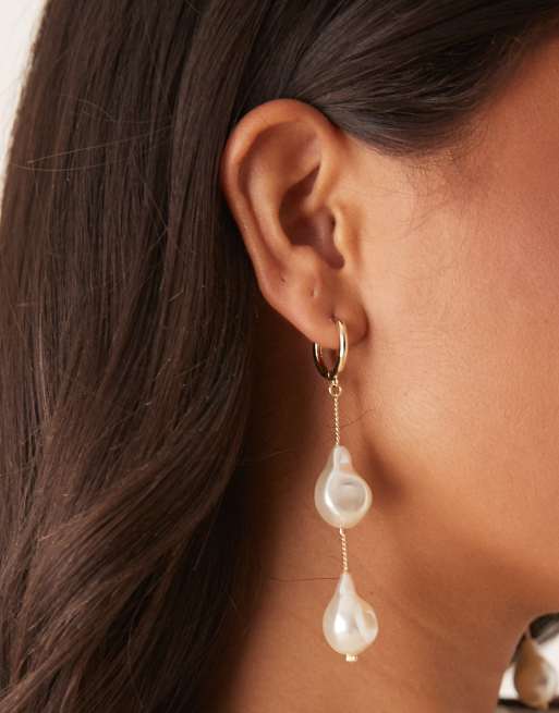 ASOS DESIGN Drop Hoop Earrings With Faux Freshwater Pearl Drops In Gold Tone