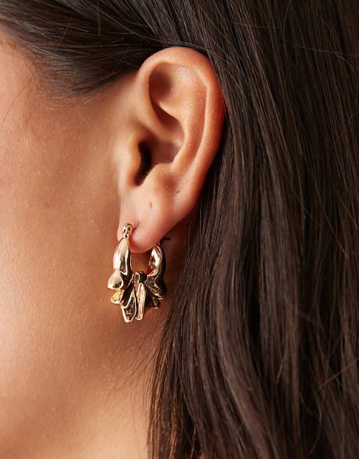 ASOS DESIGN earrings in gold tone with bow detail