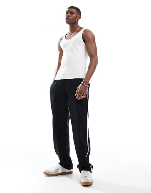 ASOS DESIGN Essentials Muscle Fit Vest In White Rib