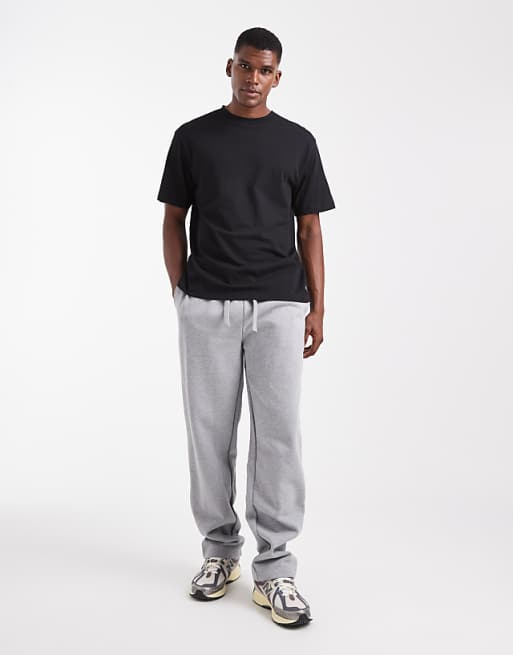 ASOS DESIGN Essentials Relaxed Crew Neck T-shirt In Black