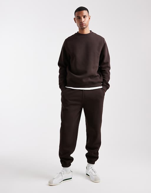 ASOS DESIGN essentials tapered jogger in brown
