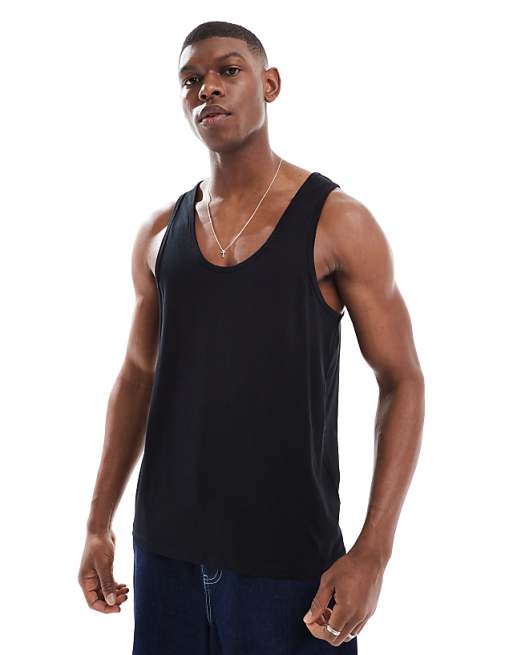 ASOS DESIGN Essentials vest in black