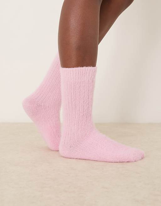 ASOS DESIGN fluffy eyelash socks in pink