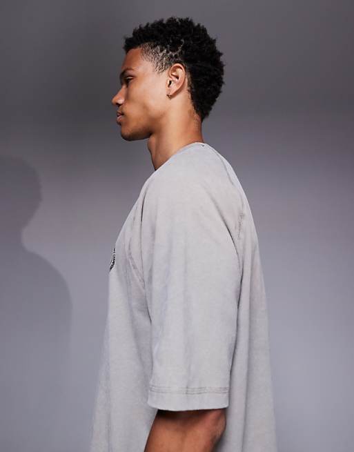 ASOS DESIGN Heavyweight Oversized Raglan T-shirt With Chest Graphic In Washed Khaki