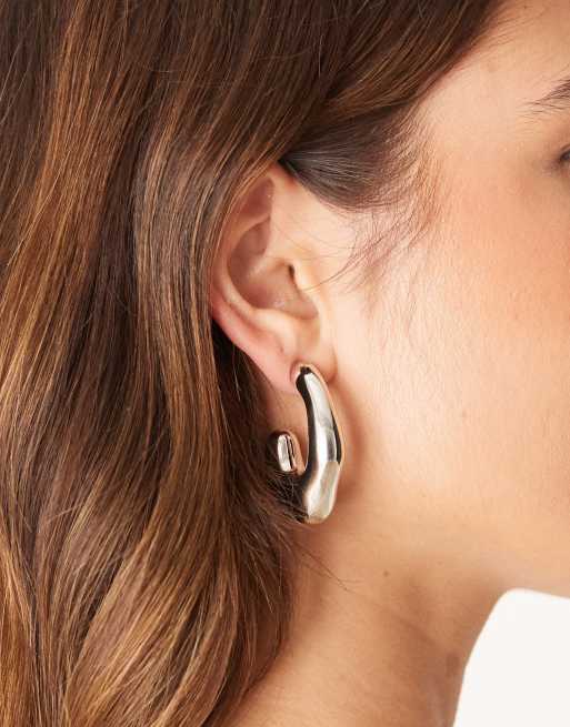 ASOS DESIGN Hoop Earrings With Chunky Bubble Design In Silver Tone