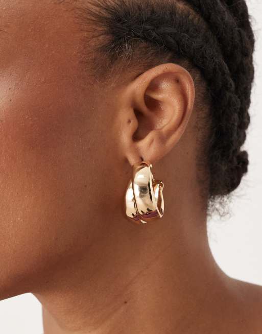 ASOS DESIGN Hoop Earrings With Thick Crossover Design Gold Tone