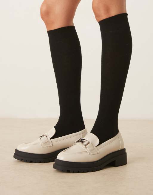 ASOS DESIGN Knee High Socks In Black