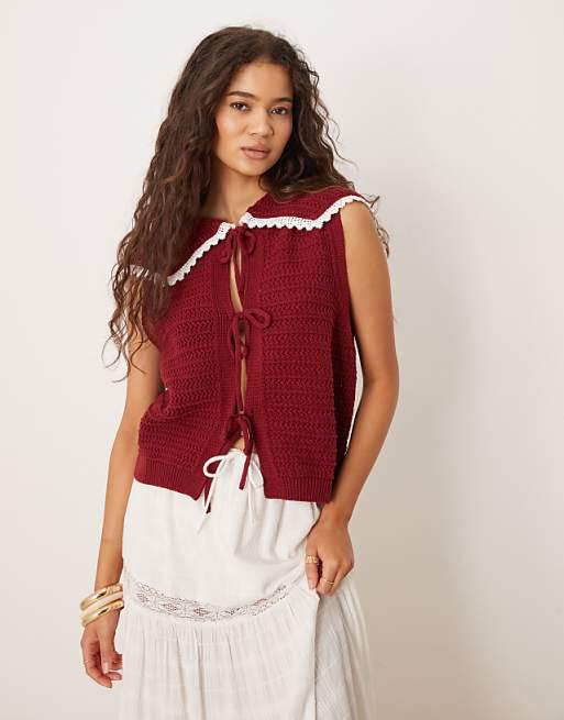 ASOS DESIGN knitted clean tie front waistcoat with collar detail in cherry
