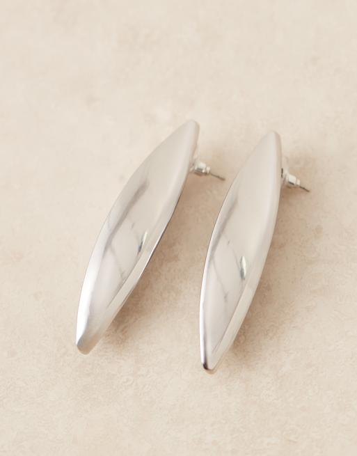 ASOS DESIGN Large Stud Earrings With Splice Design In Silver Tone