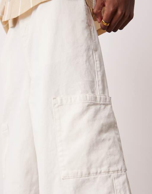 ASOS DESIGN Longer Length Pull On Cargo Shorts In White