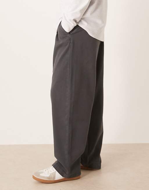 ASOS DESIGN Loose Straight Fit Twill Chino In Grey With Vintage Wash