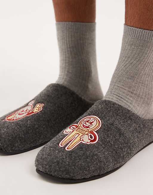 ASOS DESIGN Mule Slipper In Grey Felt With Golf Graphic