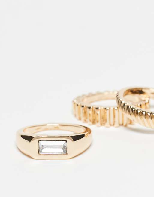 ASOS DESIGN Multi-pack Of Rings With Horizontal Signet Stone-set And Ridged Design In Gold Tone