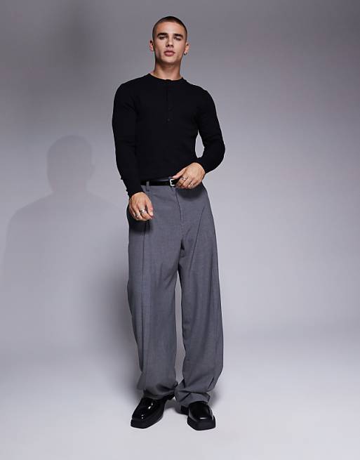 ASOS DESIGN Muscle Fit Long Sleeve T-shirt With Henley Neck In Black Rib