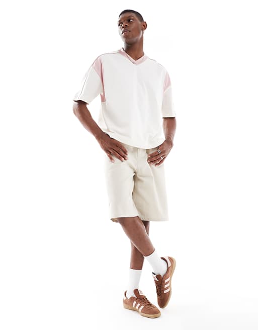ASOS DESIGN Oversized Boxy V Neck T-shirt With Pink Contrast Panel In Cream