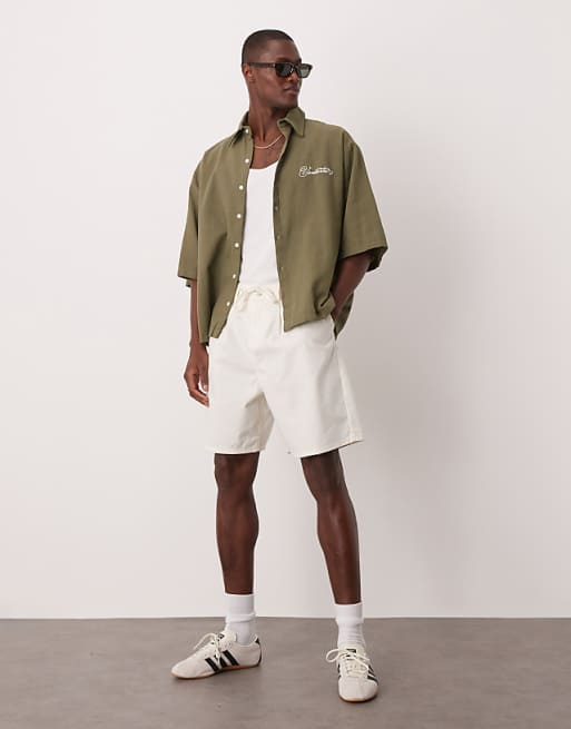 ASOS DESIGN Oversized Short Sleeved Shirt With Chest Embroidery Detail In Khaki Linen Look