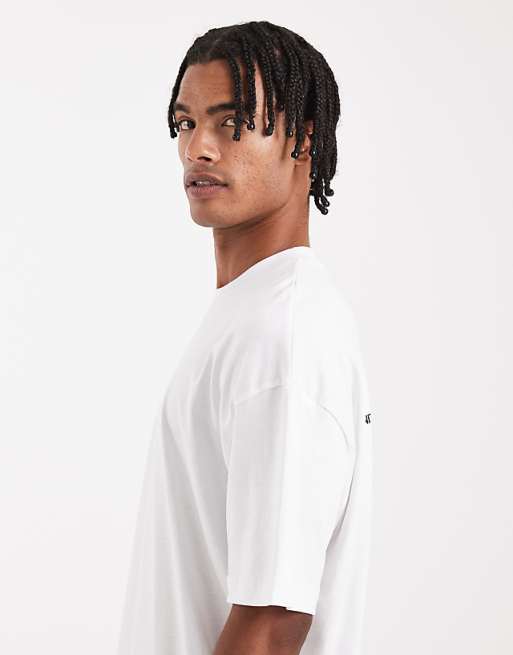 ASOS DESIGN Oversized T-shirt In White With Text Back Print