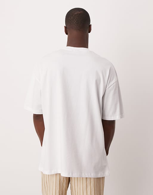 ASOS DESIGN Oversized T-shirt With Front Chest Print In White