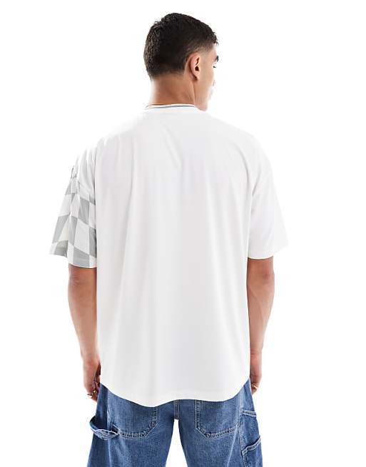 ASOS DESIGN Oversized T-shirt With High Build Sports Graphic In Printed Sports Fabric