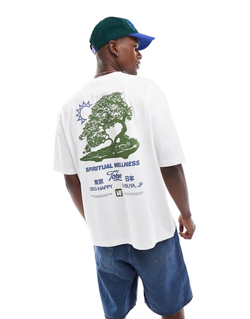 ASOS DESIGN Oversized T-shirt With Souvenir Graphic In White