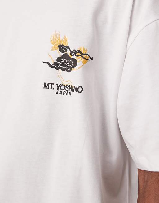 ASOS DESIGN Oversized T-shirt With Souvenir Graphic In White