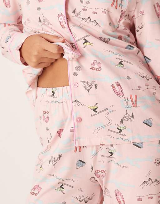 ASOS DESIGN Petite Super Soft Long Sleeve Shirt & Trouser Pyjama Set With Contrast Piping In Ski Print