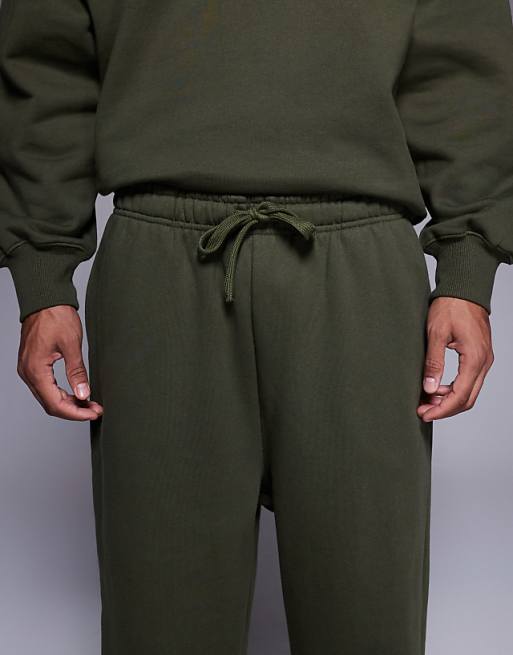 ASOS DESIGN Premium Heavyweight Oversized Jogger In 400 Gsm Khaki