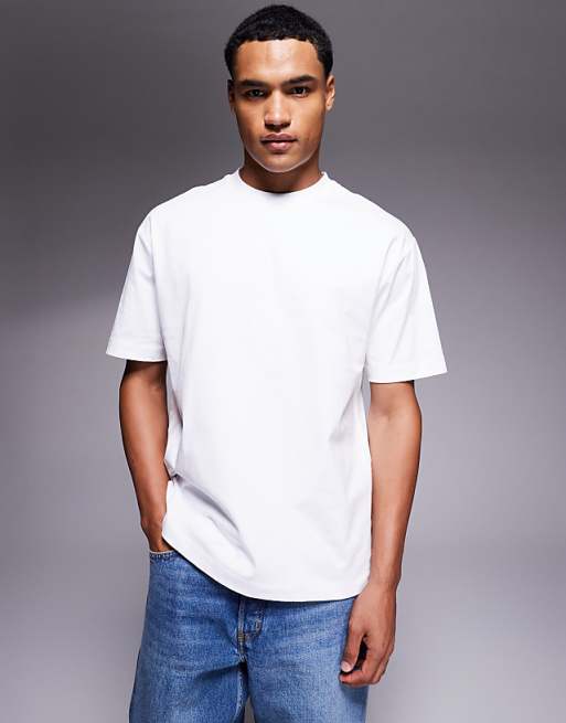 ASOS DESIGN Relaxed Fit T-shirt With Souvenir Print In White