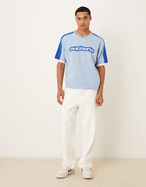 ASOS DESIGN Relaxed Knitted V-neck T-shirt With Euphoria Graphic In Light Blue