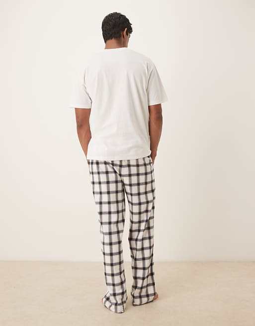 ASOS DESIGN Relaxed Pyjamas Set In Cream Check